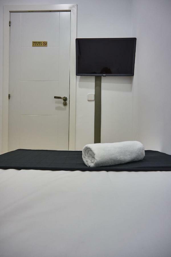Gs Latina Hotel Madrid Exterior photo